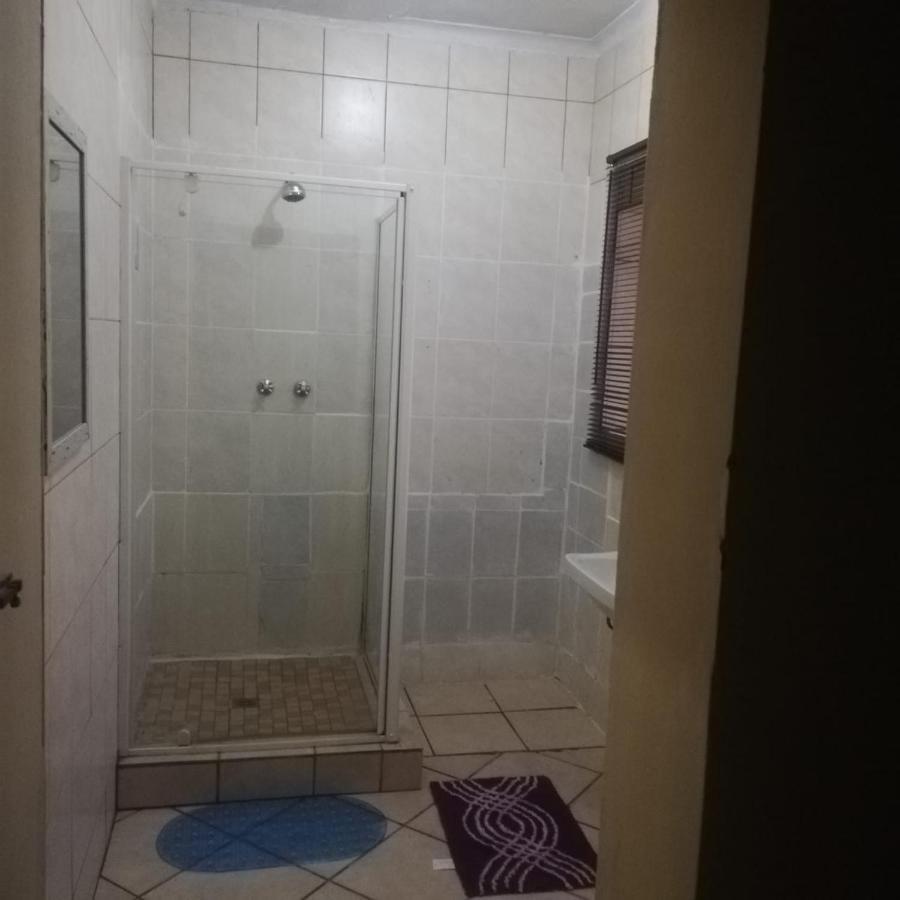 Mandulia Guest House Mbombela Bagian luar foto